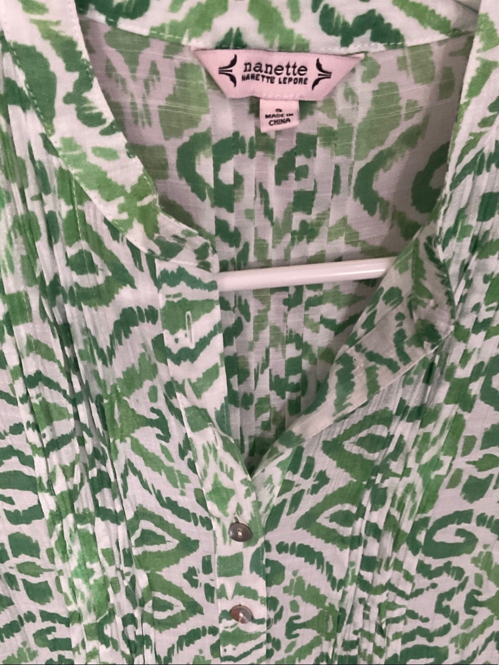 Nanette Lepore Green & White Printed Top